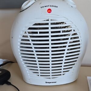 imPRESS White Compact Heater